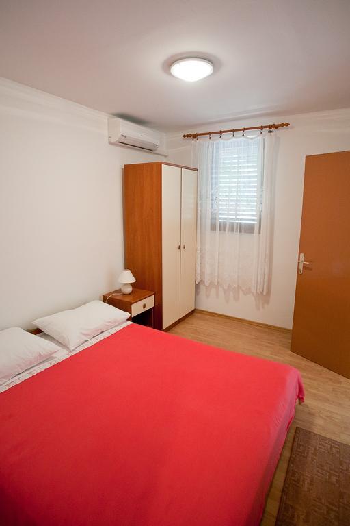 Apartment Anka Bibinje Oda fotoğraf