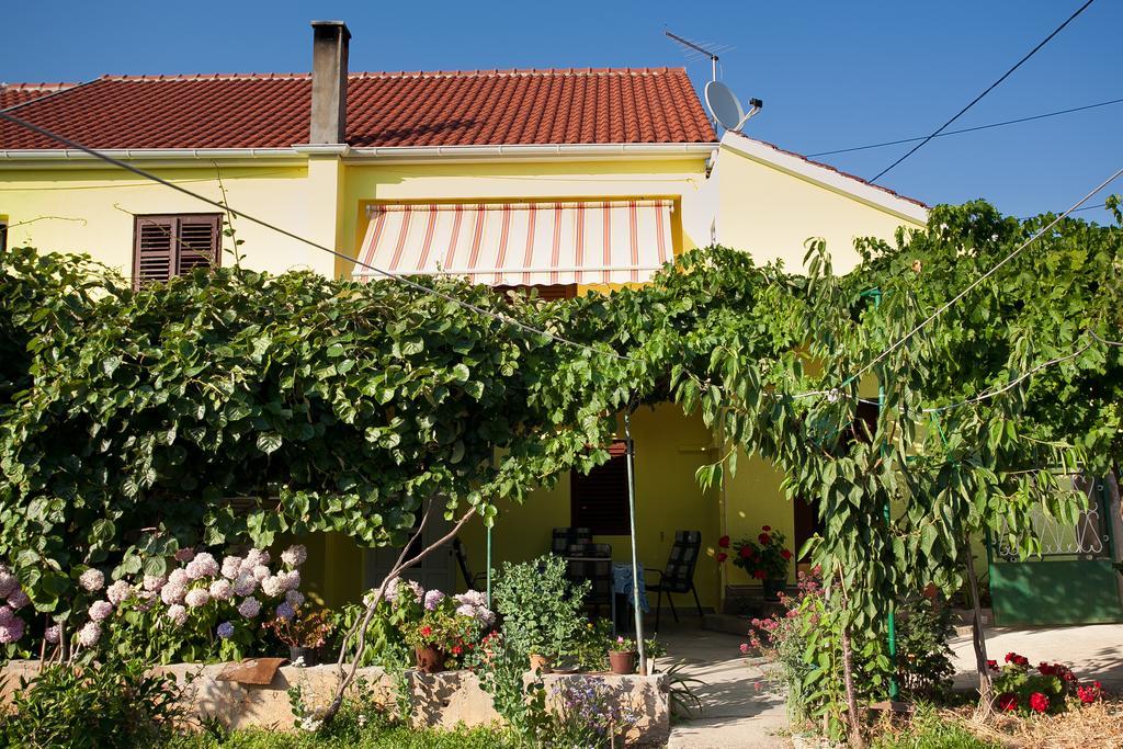 Apartment Anka Bibinje Oda fotoğraf